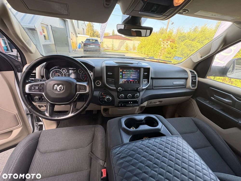 RAM 1500 5.7 Crew Cab Bighorn - 3