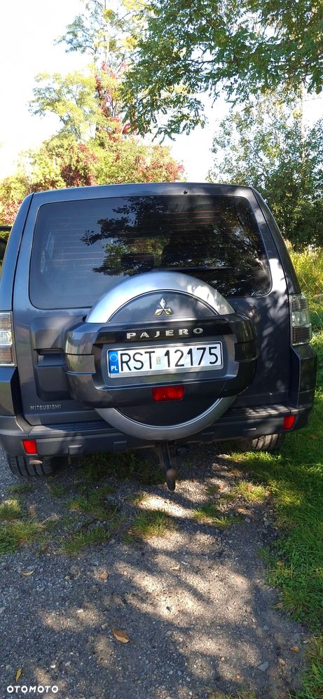Mitsubishi Pajero - 7