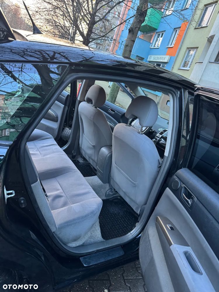 Toyota Prius 1.5 VVT-i Sol - 8