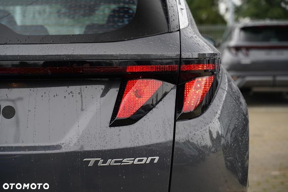 Hyundai Tucson 1.6 T-GDi HEV Modern 2WD - 27