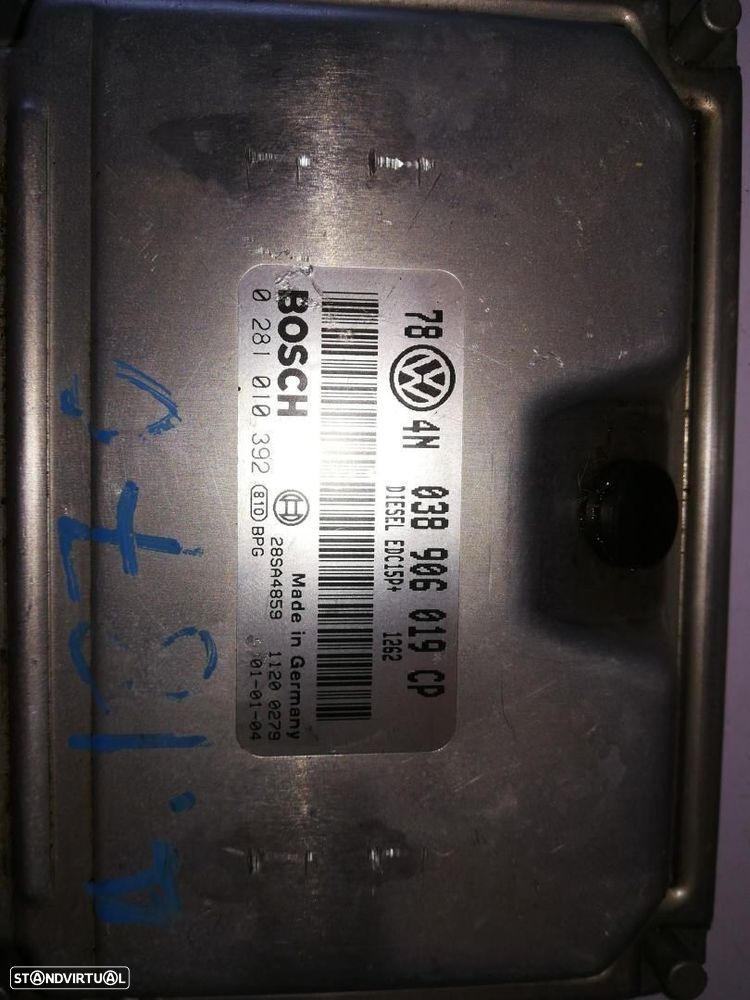 CENTRALINA DO MOTOR UCE VOLKSWAGEN PASSAT BERLINA 3B3 - 1