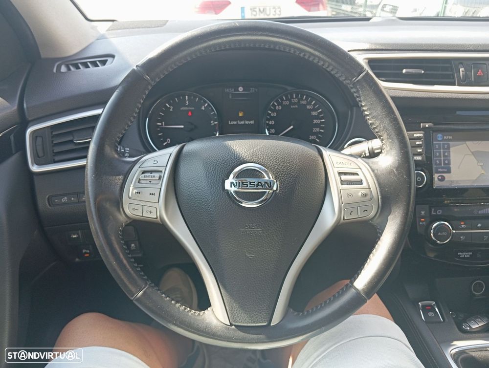 Nissan Qashqai 1.5 dCi N-Connecta 18 - 9