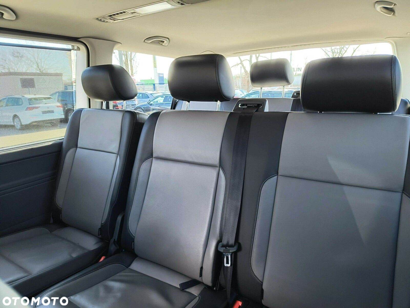 Volkswagen Caravelle 6.1 2.0 TDI L1 Comfortline DSG - 23