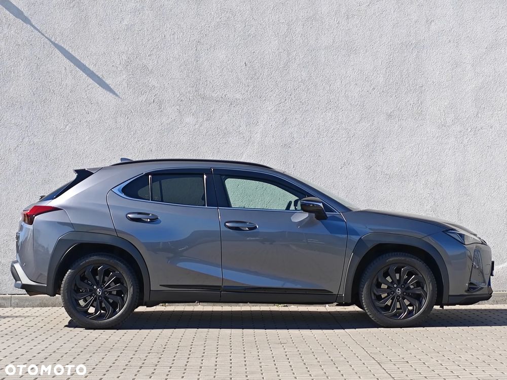 Lexus UX 200 GPF F Impression 2WD - 10