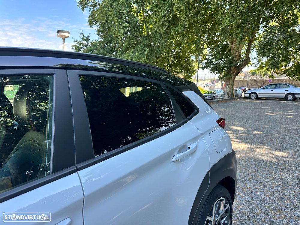 Hyundai Kauai 1.6 GDi HEV Premium - 18