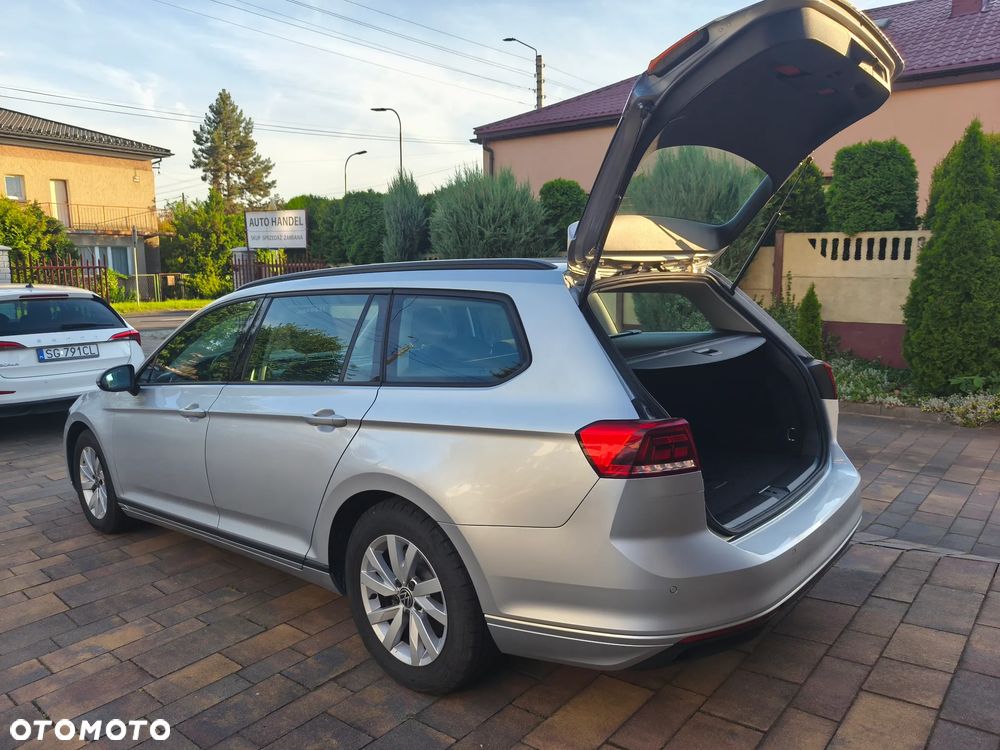 Volkswagen Passat - 9