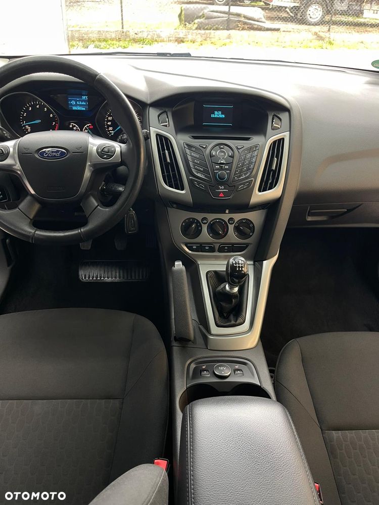 Ford Focus 1.0 EcoBoost Start-Stopp-System Champions Edition - 17
