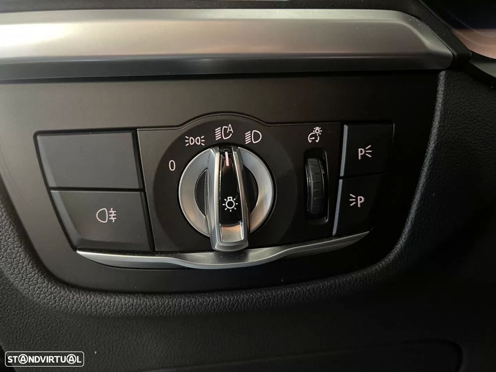 BMW iX3 M Sport Inspiring - 39