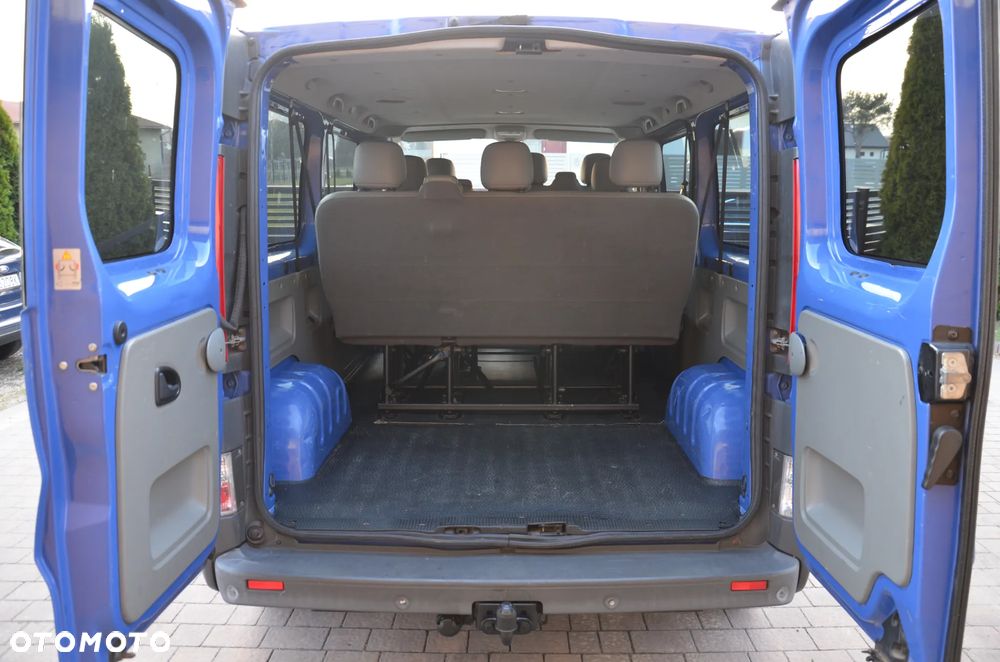 Opel Vivaro L2H1 2.9t Edition - 11