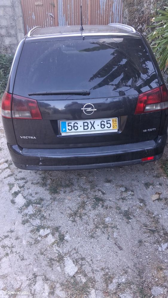 Opel Vectra Caravan 1.9 CDTi Executive - 2