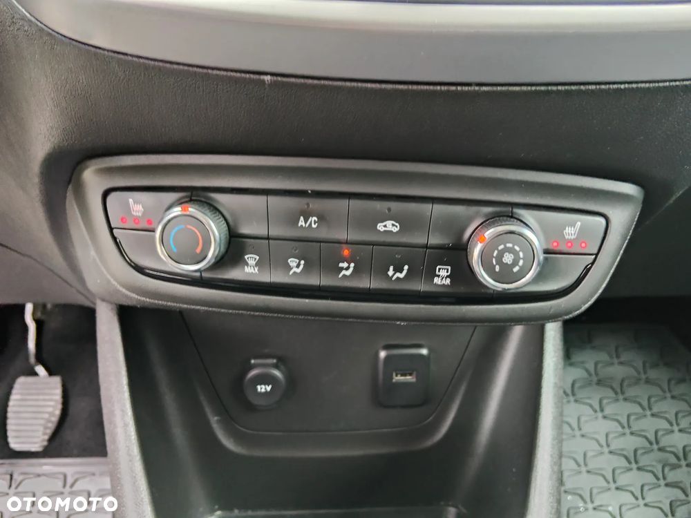 Opel Crossland X 1.6 Edition - 24