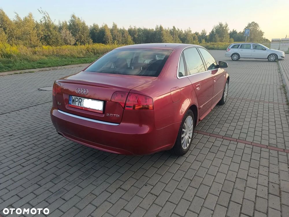 Audi A4 Limousine 2.0 TDI - 5