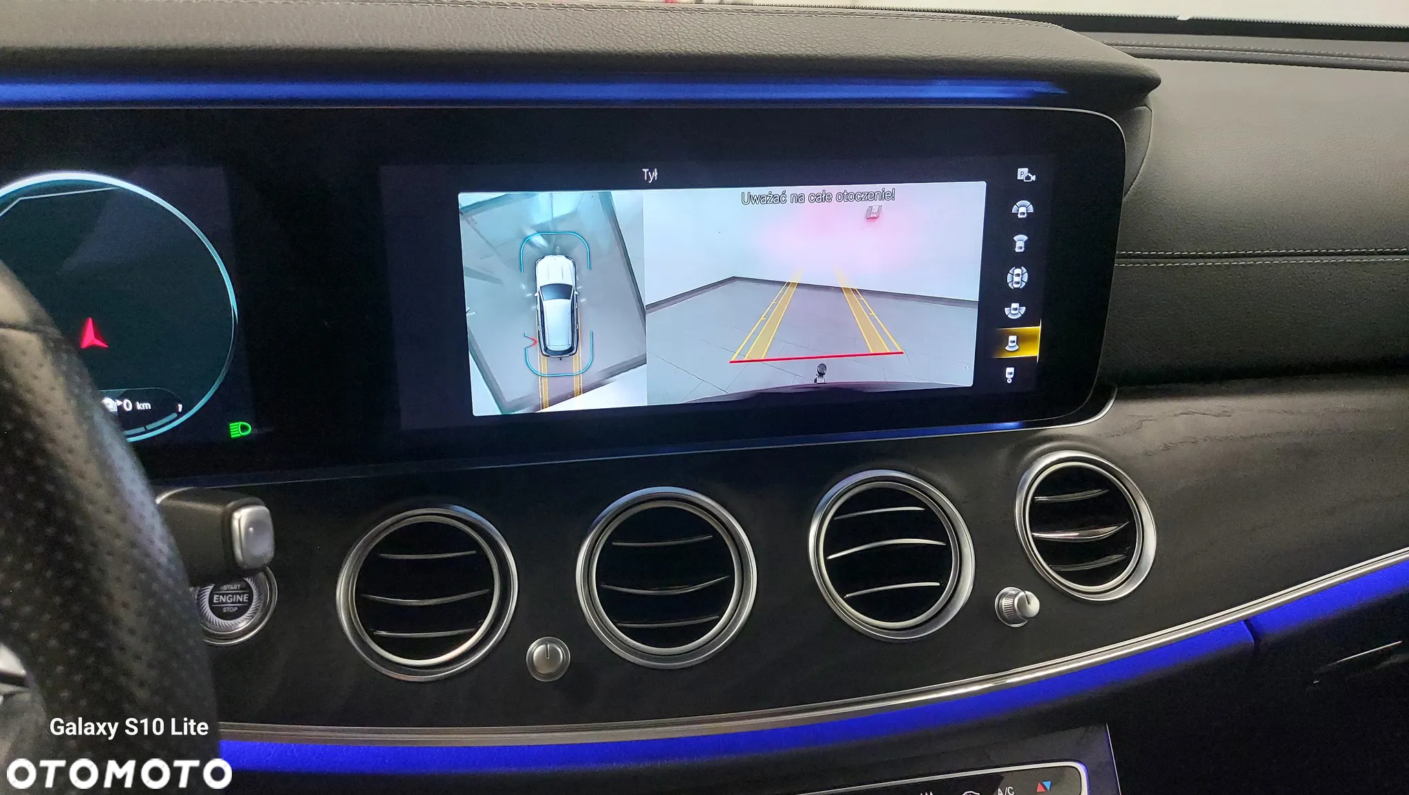 Mercedes-Benz Klasa E 300 de 4Matic T 9G-TRONIC AMG Line - 35