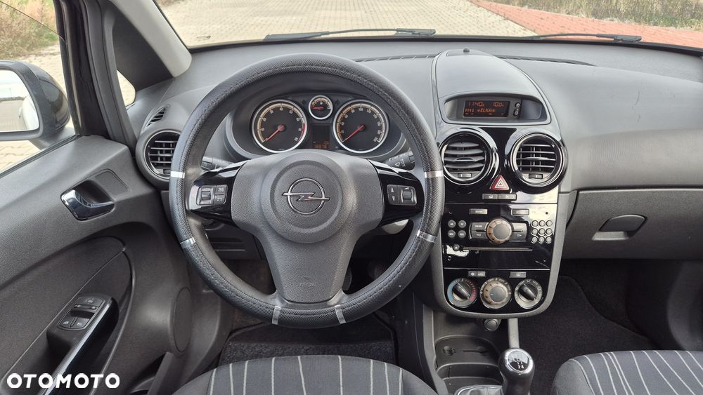 Opel Corsa - 8