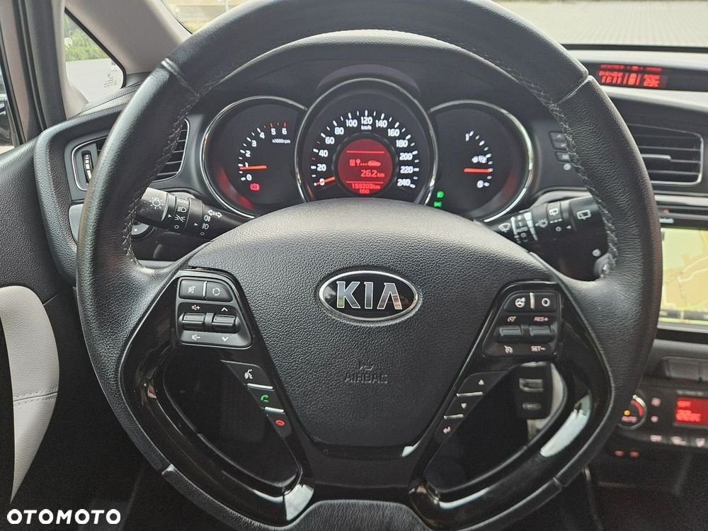 Kia Ceed 1.6 CRDi SCR L Business Line Plus - 25