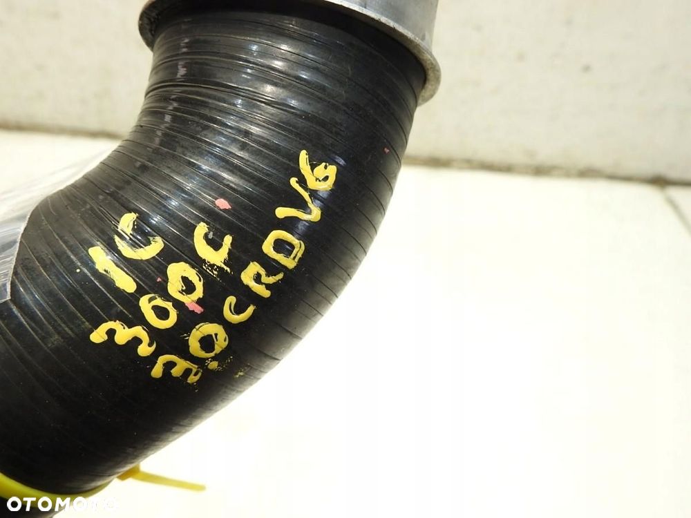 RURA WĄŻ INTERCOOLERA CHRYSLER 300C 3.0 CRD V6 04861690AD 51959 - 2