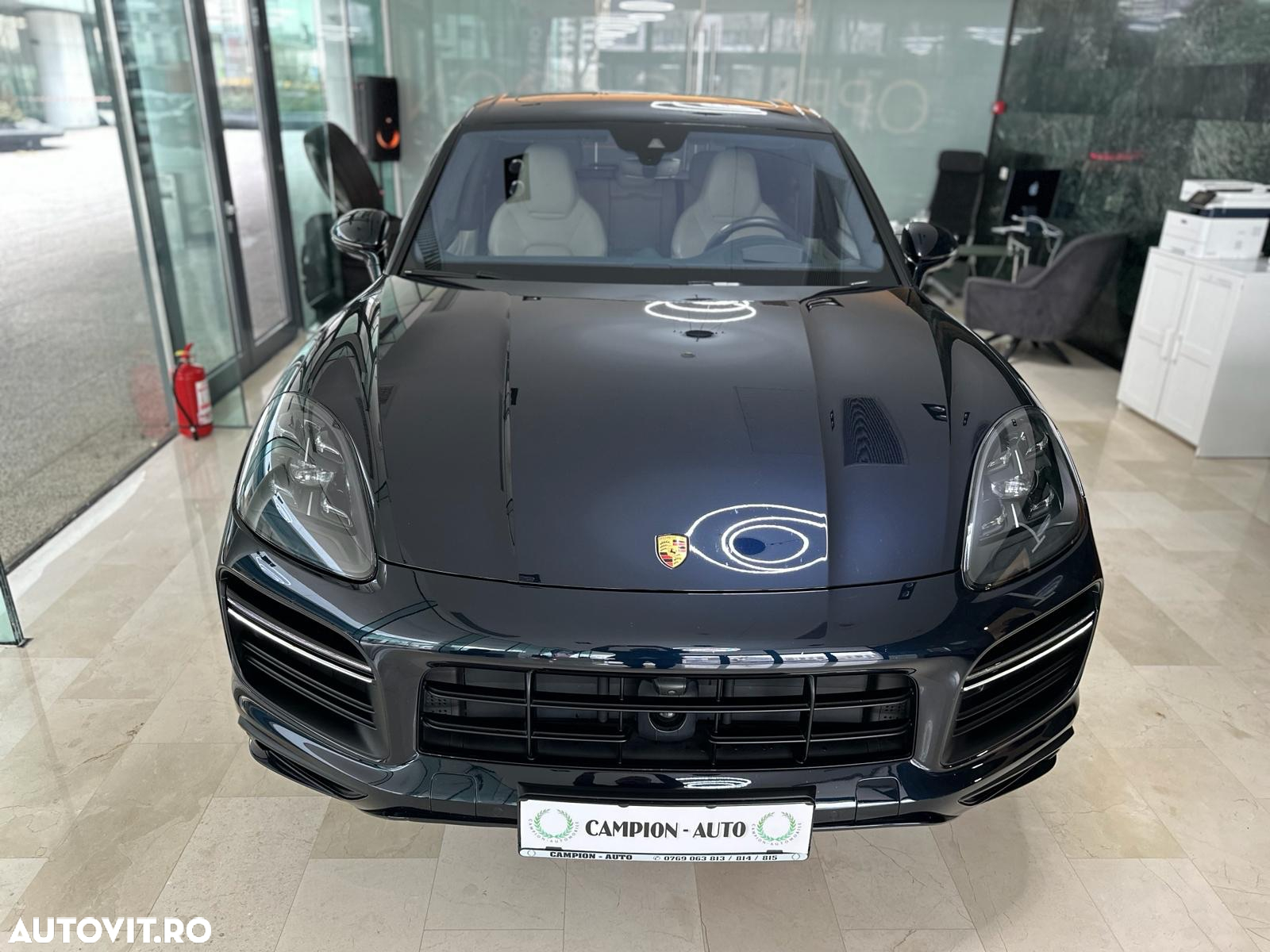 Porsche Cayenne Turbo - 35