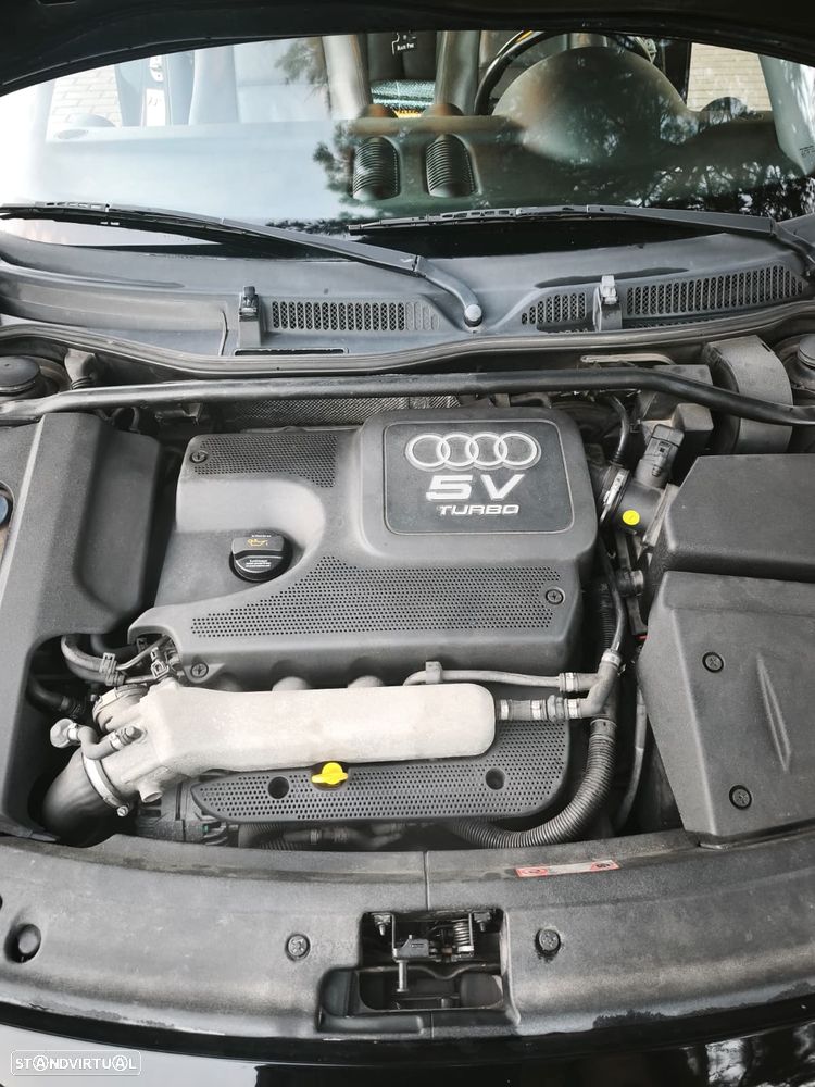 Audi TT Coupé 1.8 T - 22