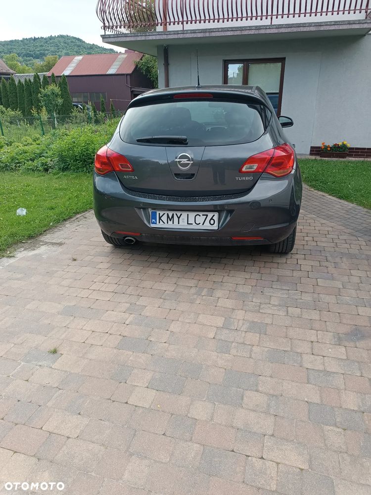 Opel Astra 1.4 T Edition 150 - 12