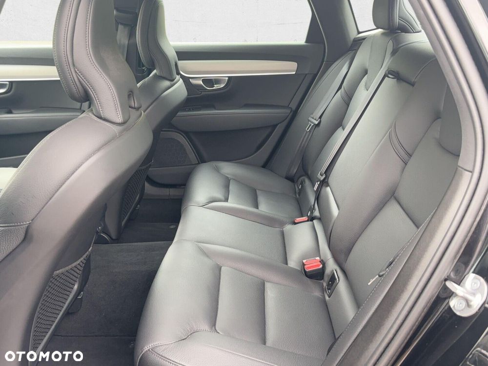 Volvo S90 - 22