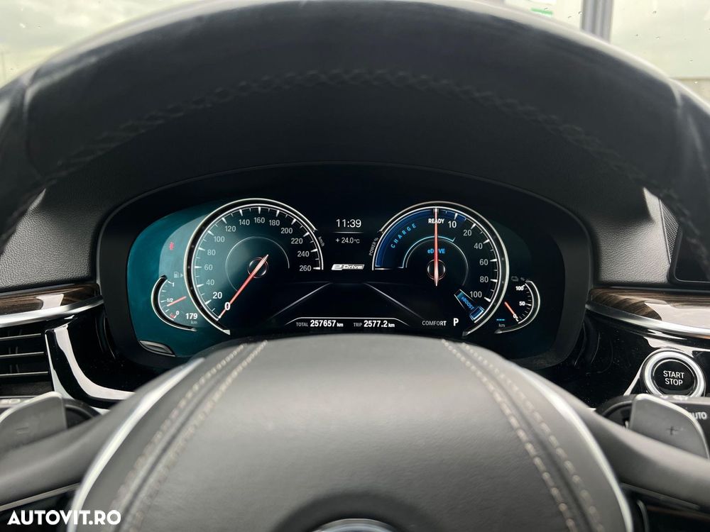 BMW Seria 5 530e AT PHEV - 23