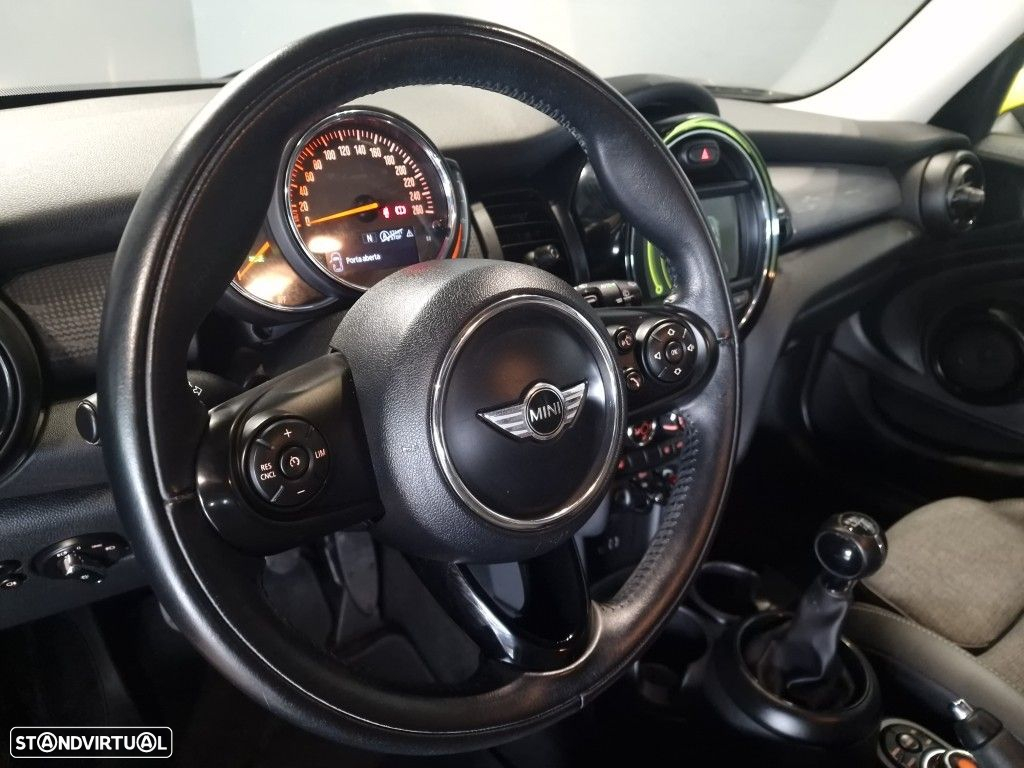MINI 5 Portas Cooper D - 24
