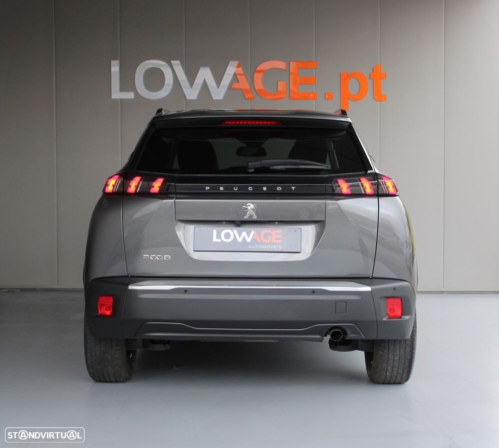 Peugeot 2008 1.2 PureTech Allure - 11