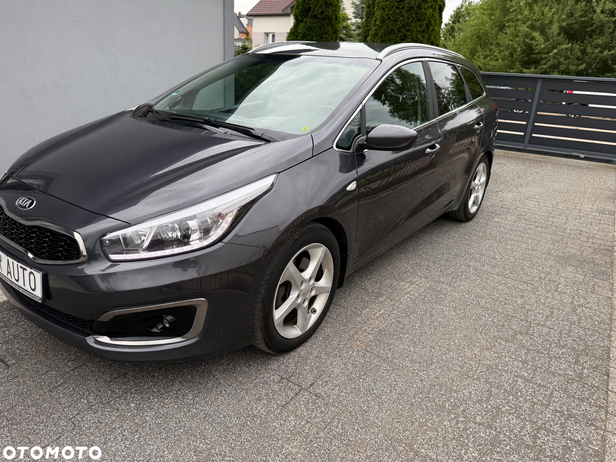 Kia Ceed 1.6 CRDi 136 ISG Vision - 22