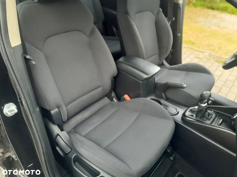 Kia Carens 1.6 GDI Edition 7 - 19