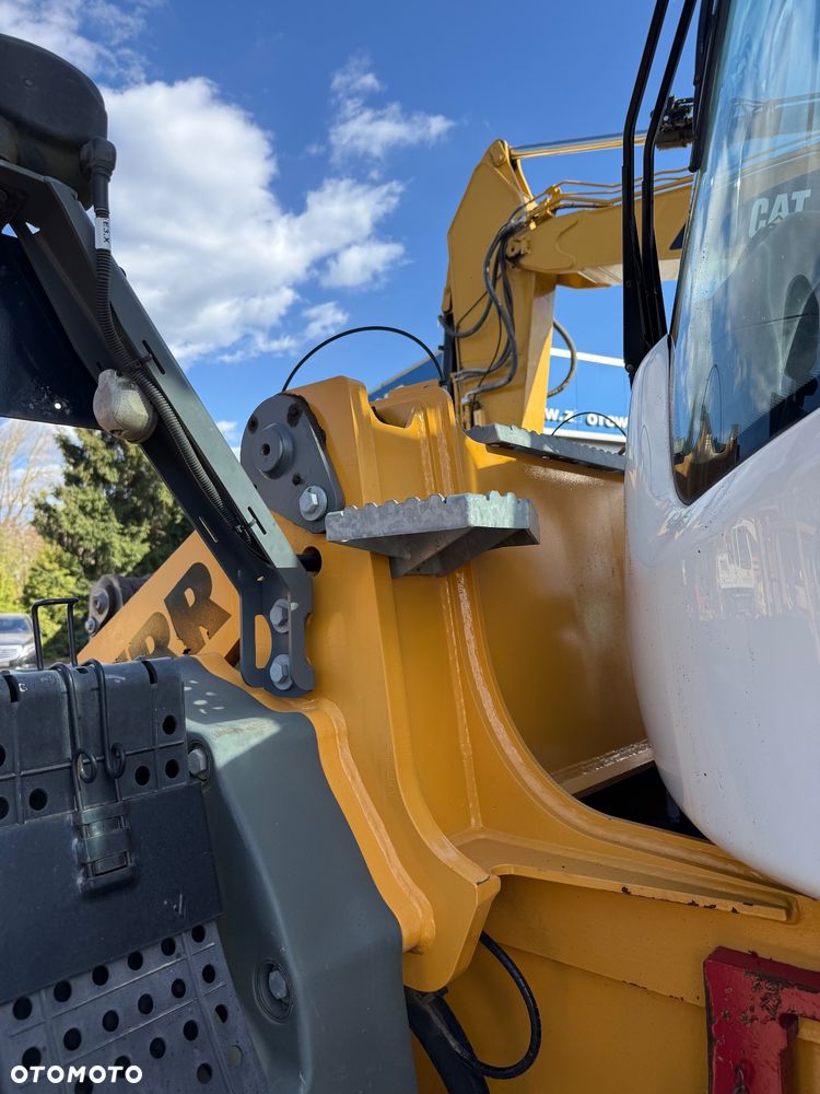 Liebherr L526 - 19