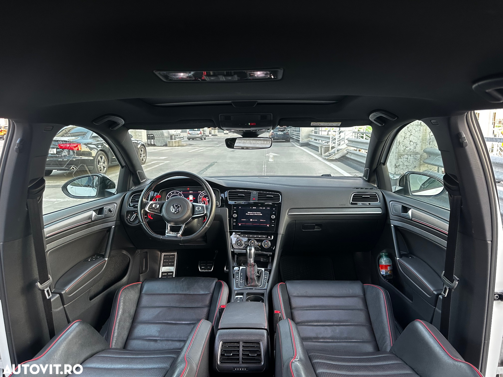 Volkswagen Golf GTI 2.0 TSI OPF DSG Performance - 6
