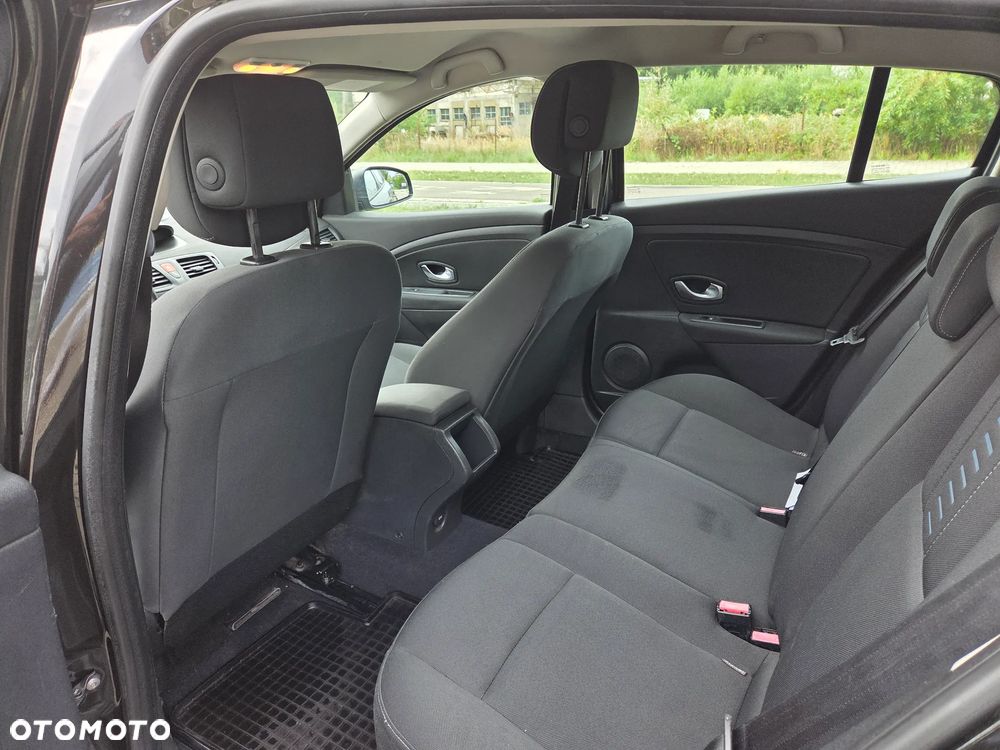 Renault Megane - 11