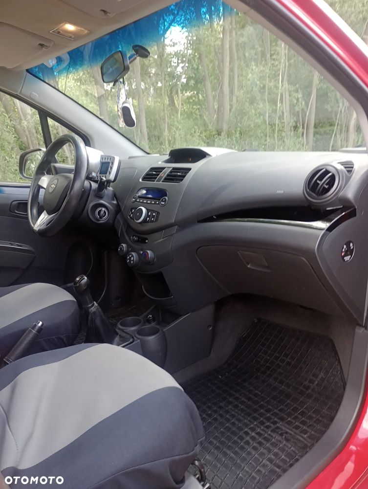 Chevrolet Spark 1.0 LS - 6