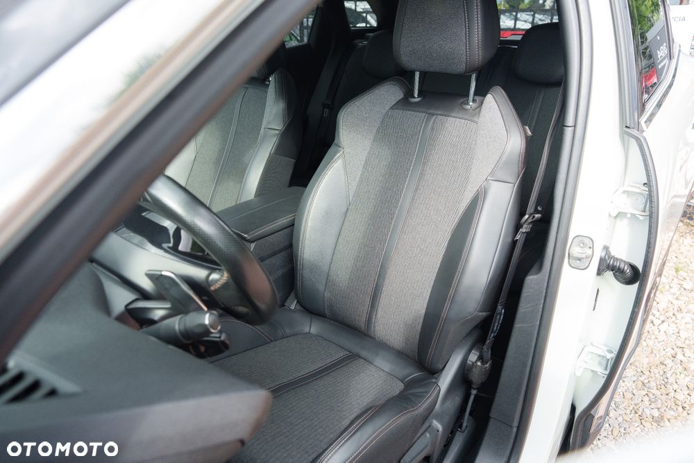 Peugeot 3008 THP 165 EAT6 Stop & Start Allure - 10
