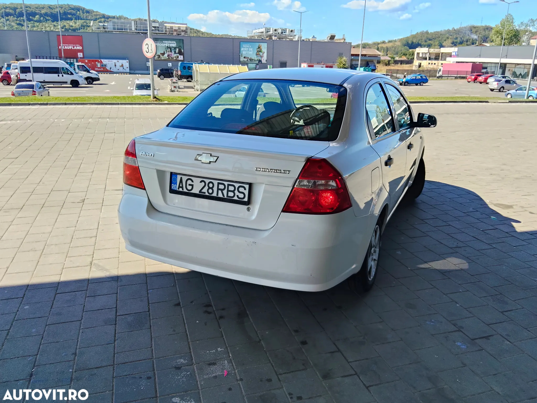 Chevrolet Aveo - 5