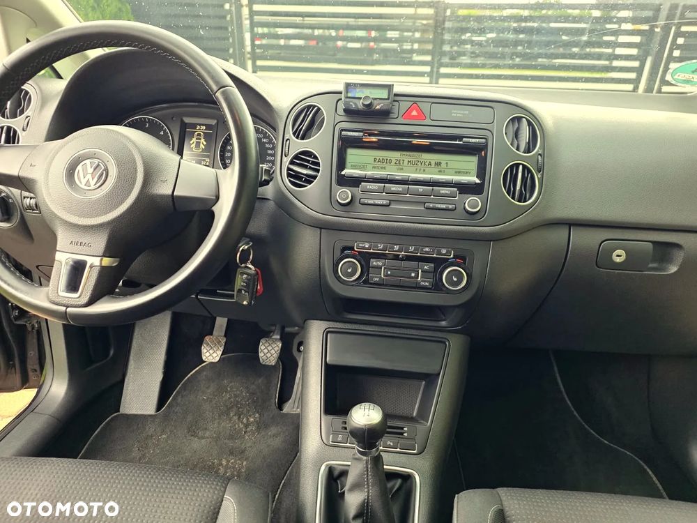 Volkswagen Golf Plus 1.6 TDI BlueMot Trendline - 16