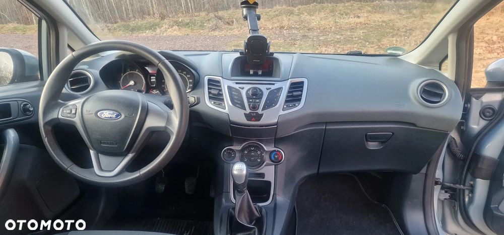 Ford Fiesta 1.25 Ambiente - 8