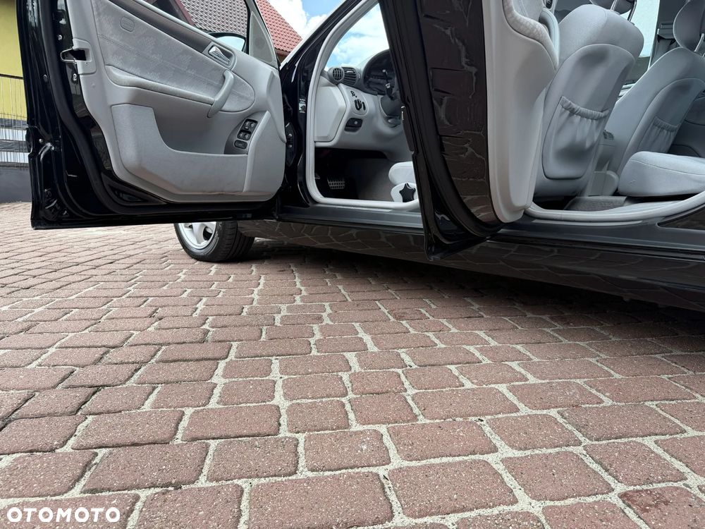 Mercedes-Benz Klasa C 200 Kompressor Automatik Avantgarde - 11