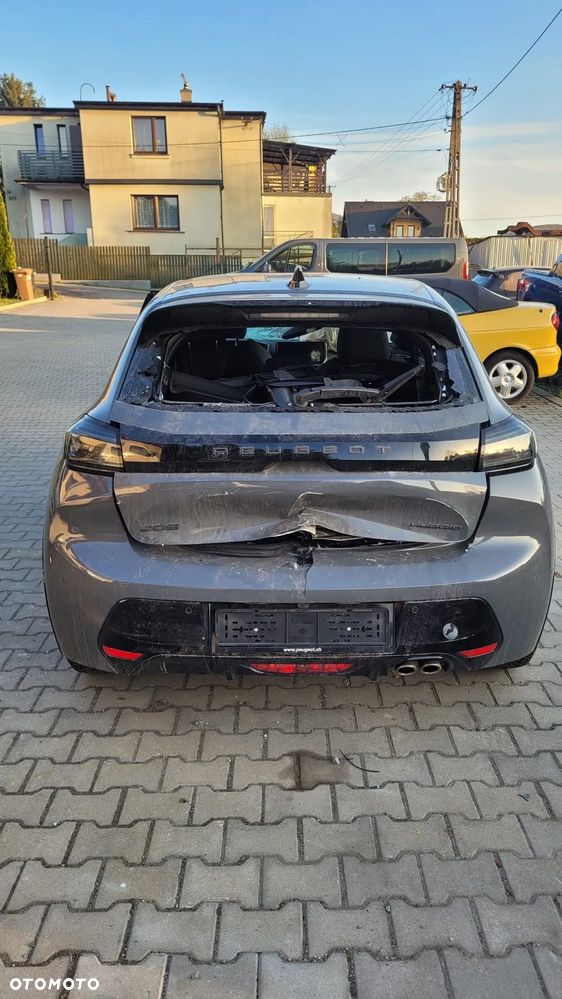 Peugeot 208 Hybrid 136 e-DSC6 GT - 7