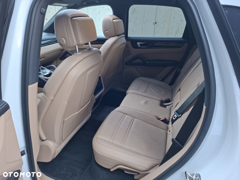 Porsche Cayenne S Tiptronic S - 23