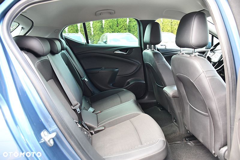 Opel Astra 1.4 Turbo Start/Stop Innovation - 21