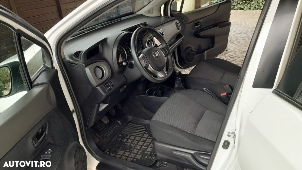 Toyota Yaris 1.4 L D-4D DPF 5D Luna - 10