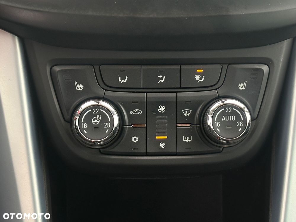 Opel Zafira - 32