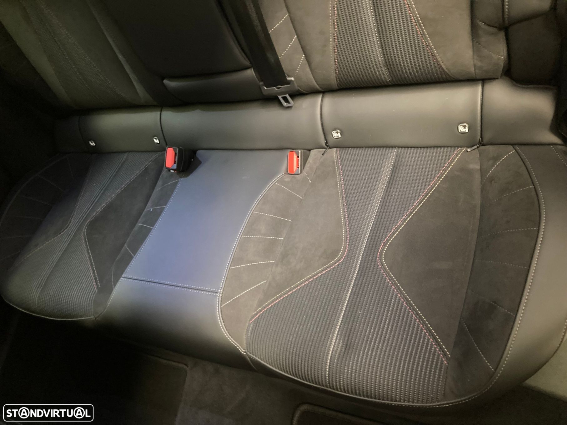 DS DS4 4 1.2 PureTech Performance Line EAT8 - 35