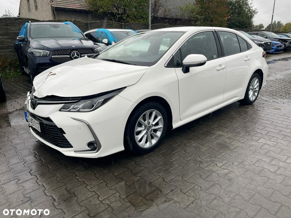 Toyota Corolla - 3