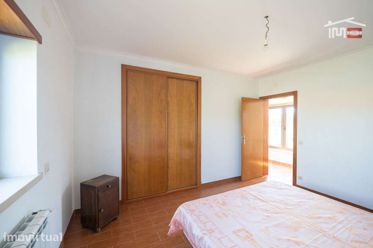 Excelente Moradia T3 com terreno com viabilidade de construção em V... - Grande imagem: 4/40