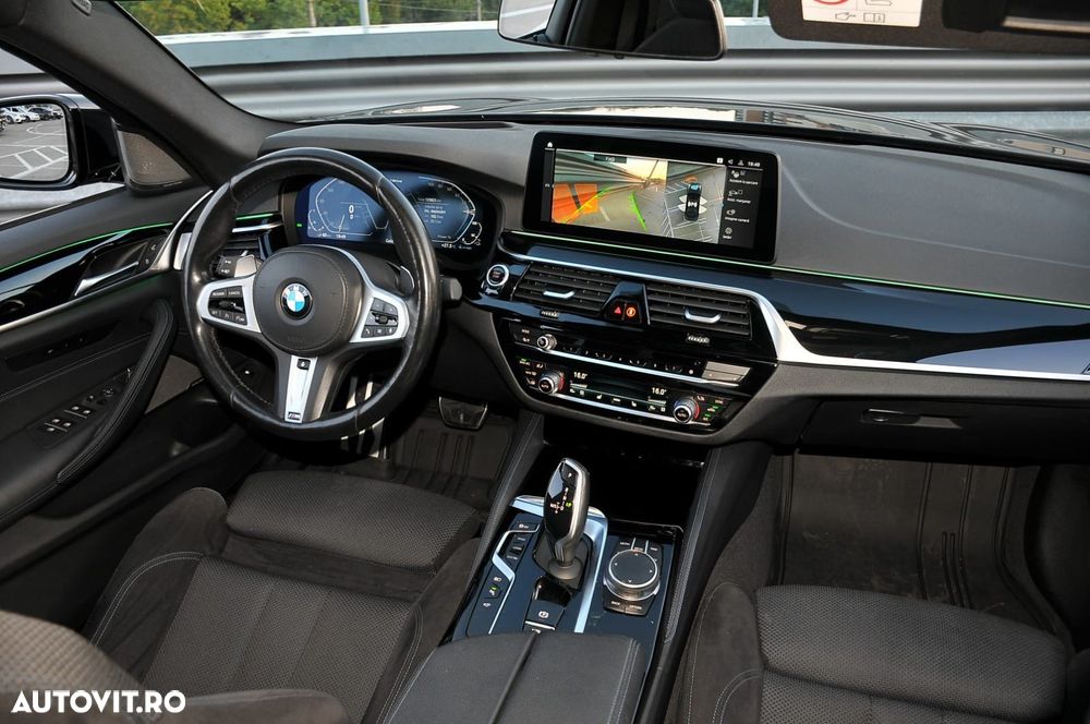 BMW Seria 5 520i AT MHEV - 19