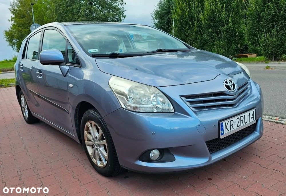 Toyota Verso 1.6 Sol EU5 - 1
