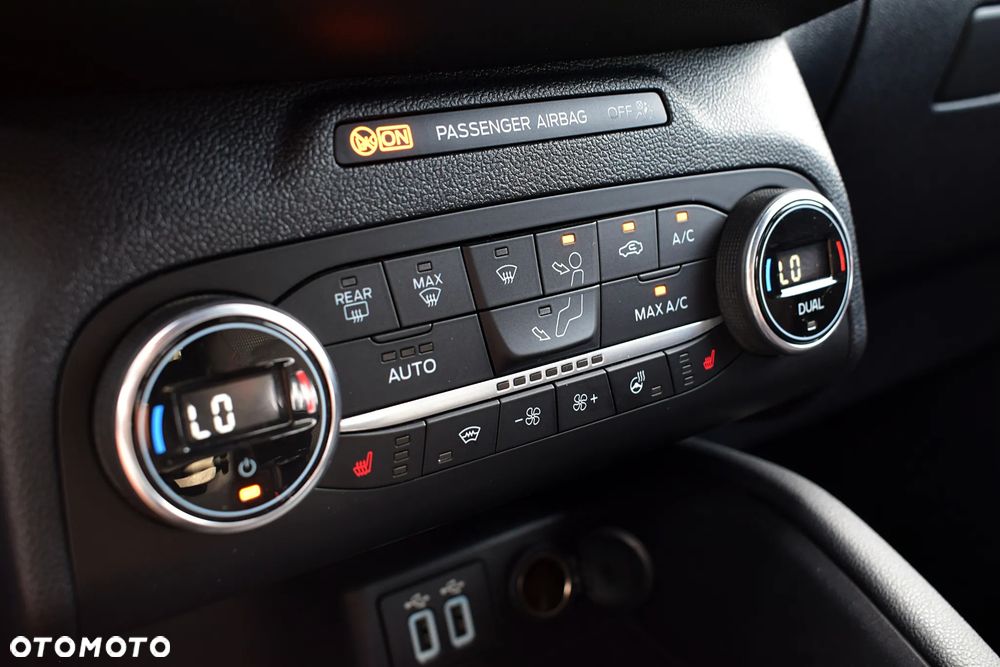 Ford Kuga 1.5 EcoBoost FWD ST-Line - 16