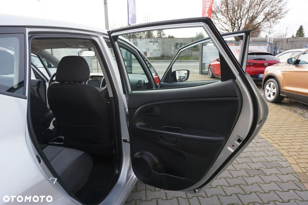 Kia Venga 1.4 Business Line - 28
